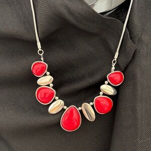 Elegant Semiprecious Red Stone and Silver Necklace and Earring set